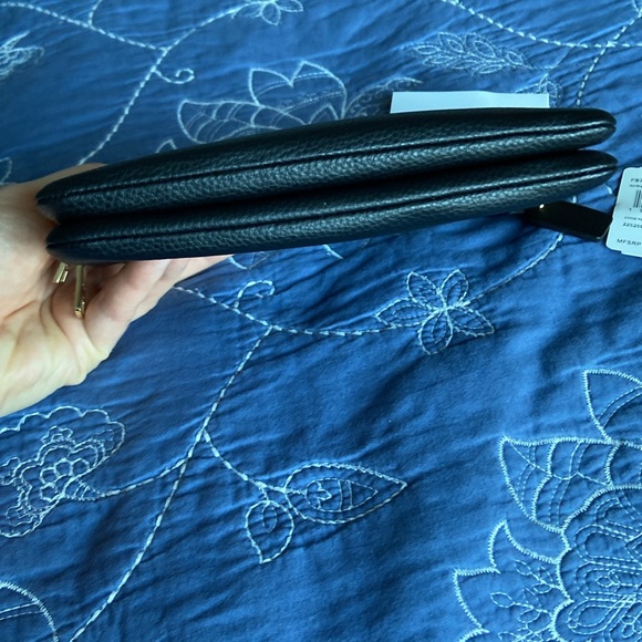 Like new coach double zip wallet - Picture 7 of 10